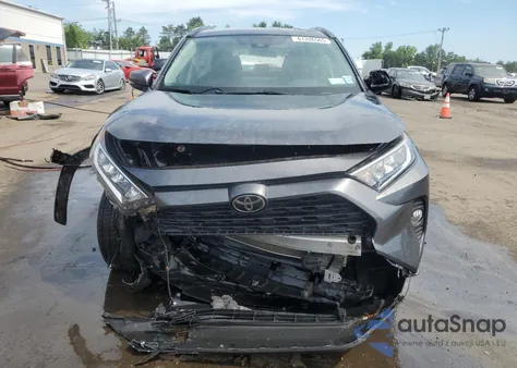 2020 Toyota Rav4 Xle из США, поврежденный, VIN 2T3P1RFV2LC121388